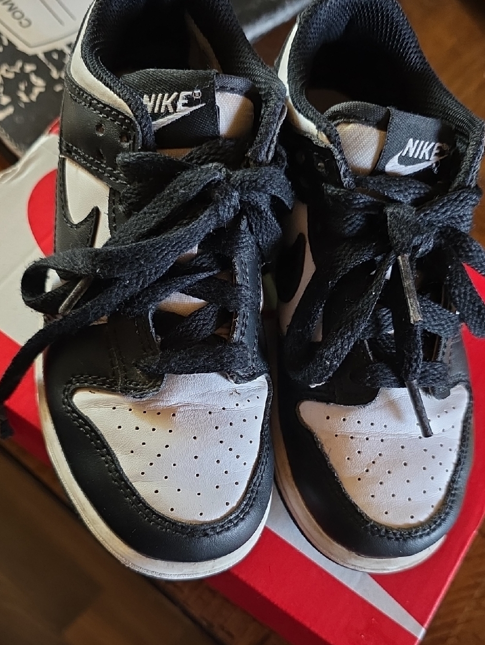 Nike Panda Kids Black and White Low-Top Sneakers with Black Swoosh